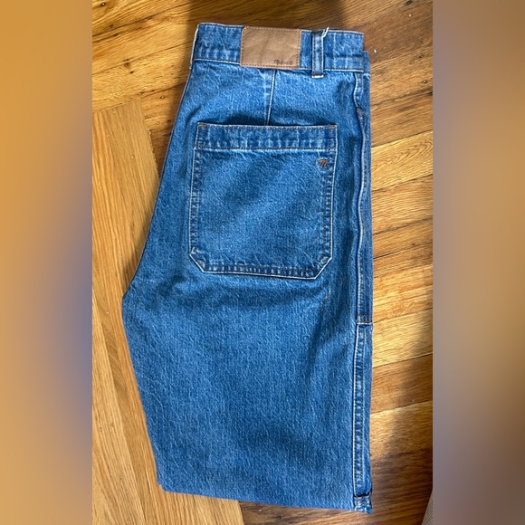 Madewell 90s Straight Cargo Carpenter Panel Jeans - in Fernwood Wash - Picture 5 of 5